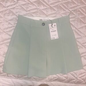 Zara light green shorts NWT